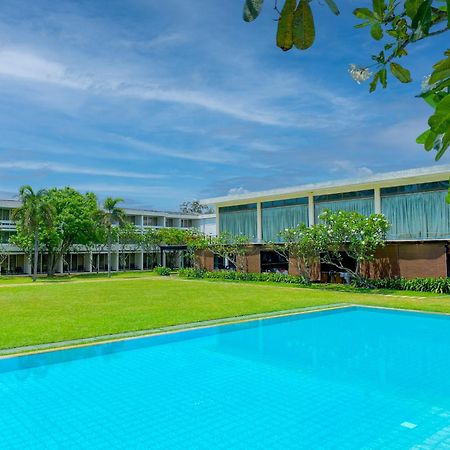 Pegasus Reef - A Beach Resort In Colombo Wattala Kültér fotó