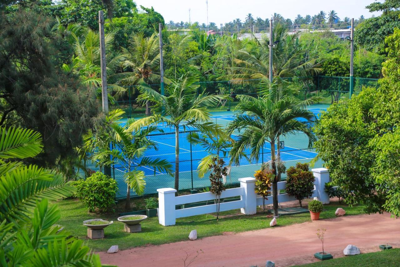 Pegasus Reef - A Beach Resort In Colombo Wattala Kültér fotó